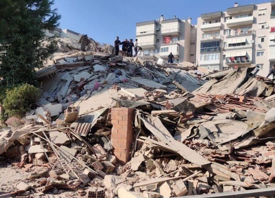 ترکی میں ہولناک زلزلے کے بعد 100 سے زائد آفٹر شاکس، ہلاکتیں 27 ہوگئیں