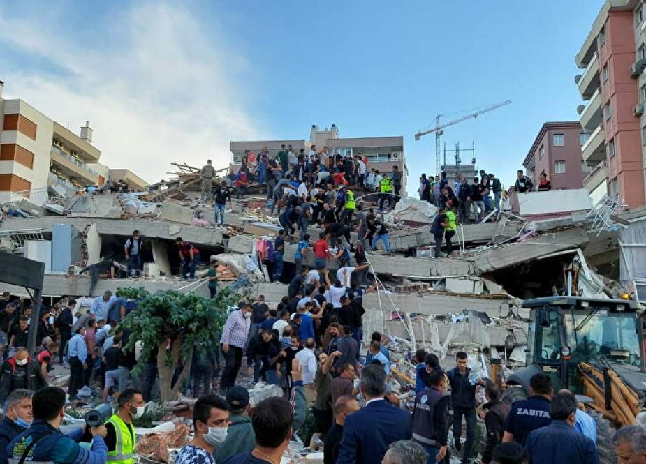 Turkey’s Erdogan Puts Death Toll From Izmir Quake at 37.jpg