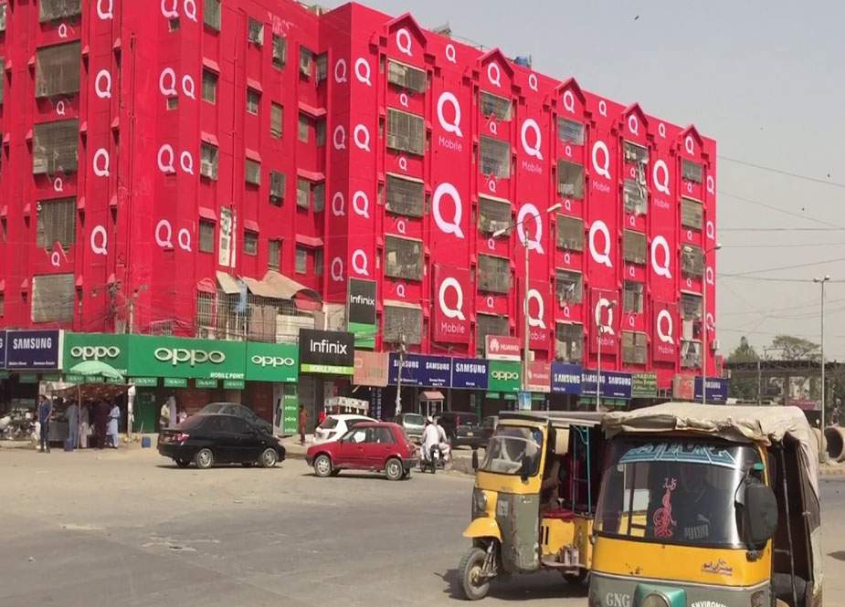 کورونا ایس او پیز کی خلاف ورزی پر کراچی کی موبائل مارکیٹ سیل