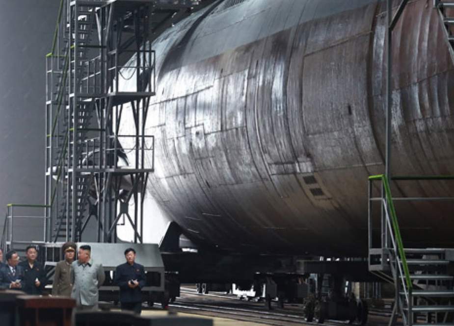 North Korea builds two submarines able to shoot ballistic missiles.jpg