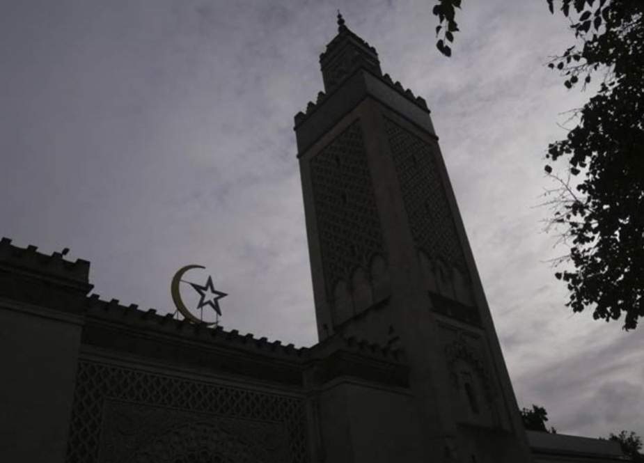 فرانس میں نامعلوم افراد کا حملہ، مسجد کی سنگین بے حرمتی
