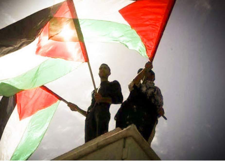 آسمان فلسطین در گرگ و میش آشتی و اختلاف