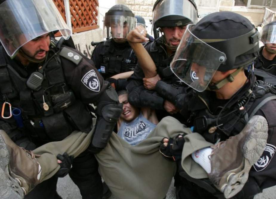 حملة اعتقالات يشنها الاحتلال الصهيوني بالضفة والقدس