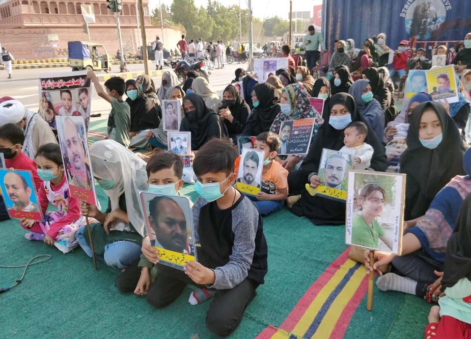 کراچی میں جوائنٹ ایکشن کمیٹی فار شیعہ مسنگ پرسنز کی احتجاجی بھوک ہڑتال