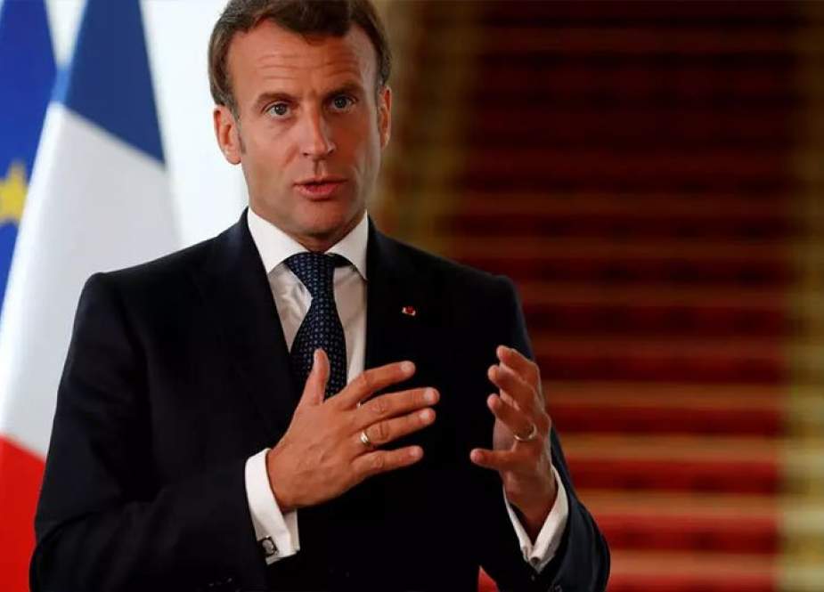 الرئيس الفرنسي يعلن إعادة فتح جميع المتاجر