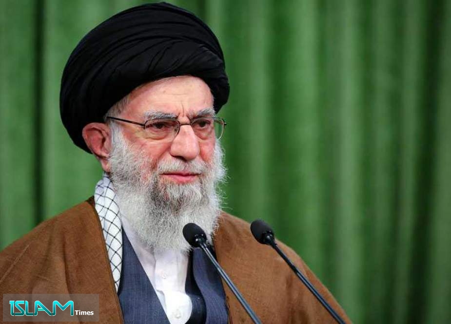 Ayatollah Khamenei: Enemies Seeking to Dismantle Basij in Iran