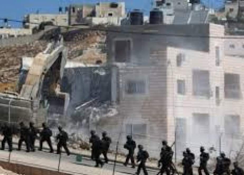 الاحتلال ‘‘الاسرائيلي‘‘ يدمّر بيوت قرية بالضفة الغربية ويشرد اصحابها