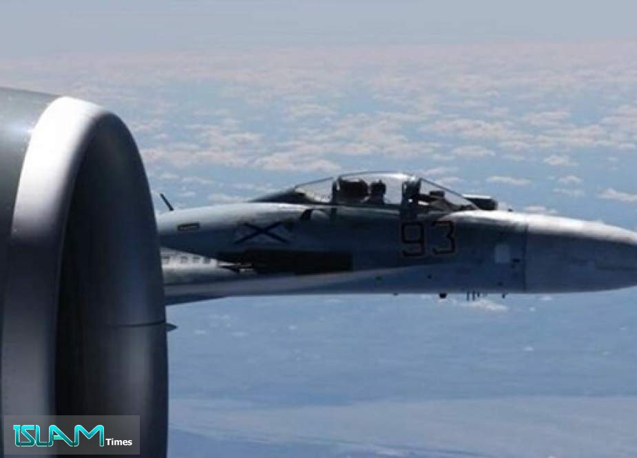 Russia Scrambles Su-27 Fighter to Intercept US Air Force Aircraft over Black Sea