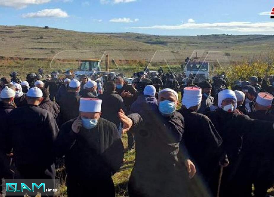 Citizens in Golan: Our Land Part of Syria, We Will Confront Confiscation Plans