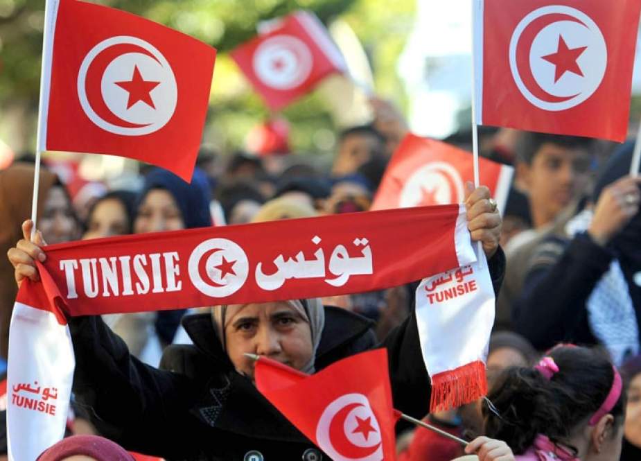 بعد 10 سنوات من الثورة التونسية.. كيف يعيش التونسيون ذكراها؟