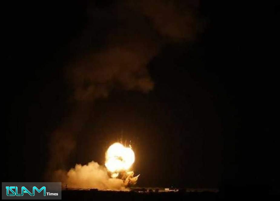 ’Israel’ Bombs Besieged Gaza on Christmas
