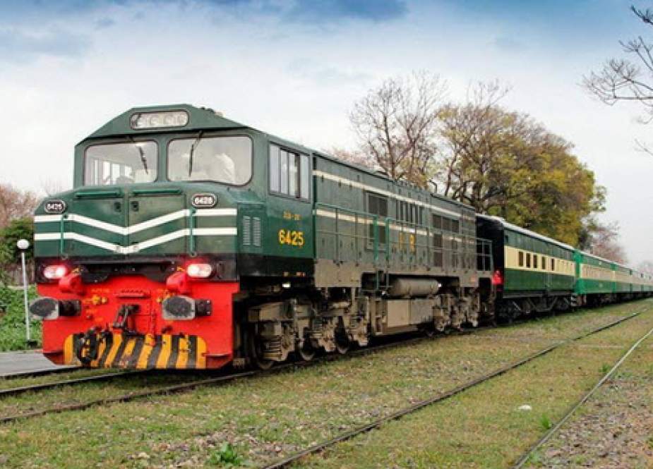 احیای همکاری‌های اقتصادی اکو با ساخت خط آهن استانبول- تهران- اسلام‌آباد