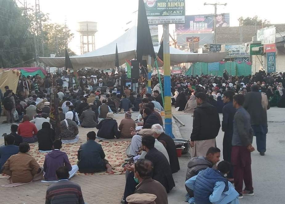 ڈی آئی خان میں احتجاجی دھرنا تیسرے دن میں داخل