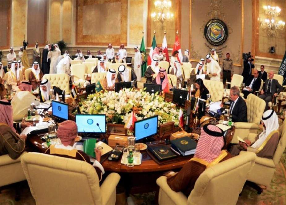 عدم مشارکت سران عمان و بحرین درنشست العلا؛ بحران در راه است