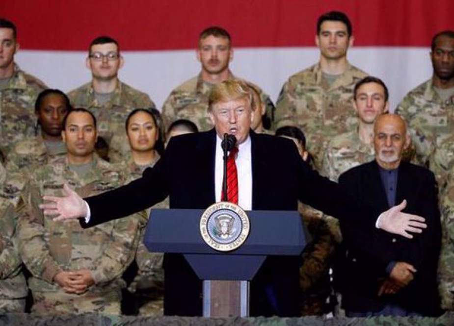 US President Donald Trump delivers remarks to US troops.jpg
