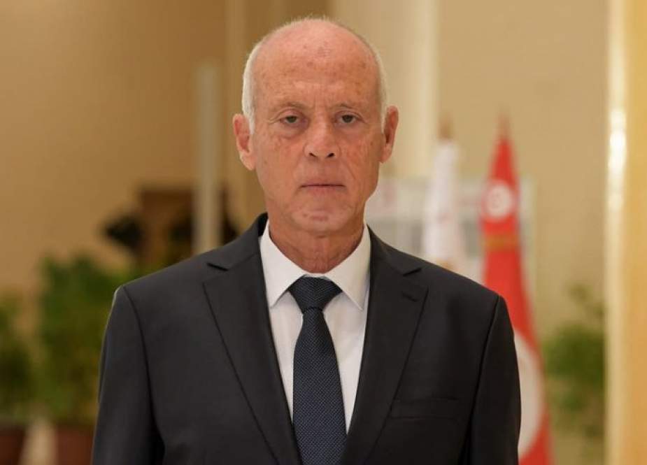 الرئيس التونسي يصدر عفوا خاصا بحق 919 سجينا
