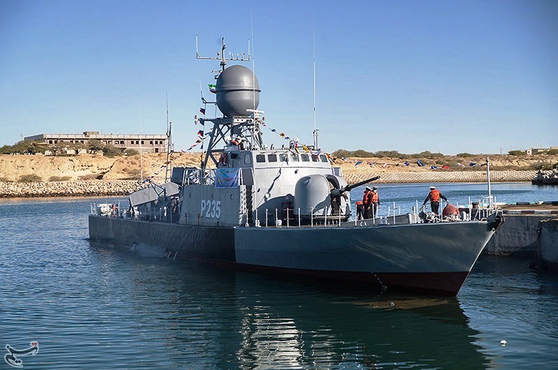 ملک میں تیار کیا گیا ایرانی جنگی بحری جہاز 