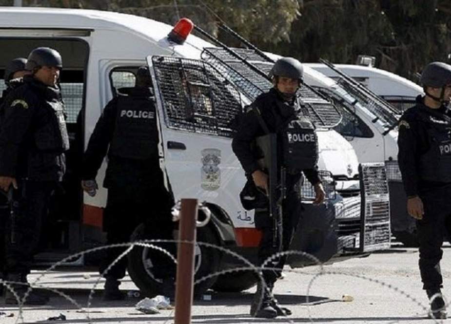 درگیری میان نیروهای پلیس و معترضان تونسی در شهر «سلیانه»