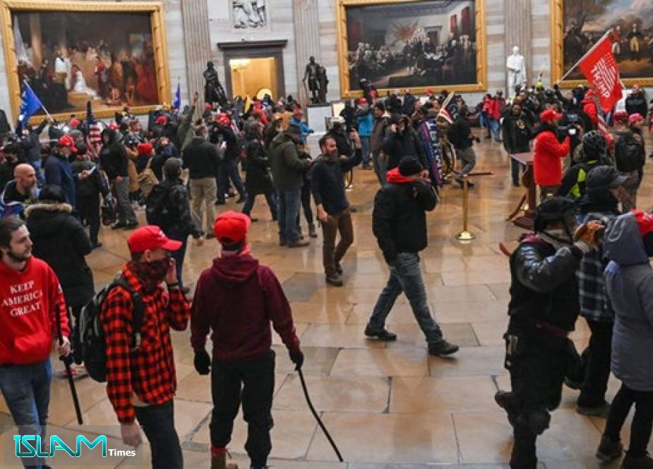 FBI: Capitol Rioters Claim Officer Told Them, 