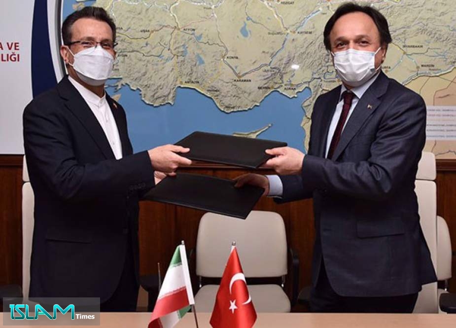 Iran, Turkey Sign Agreements for Pakistan, China Railway Link
