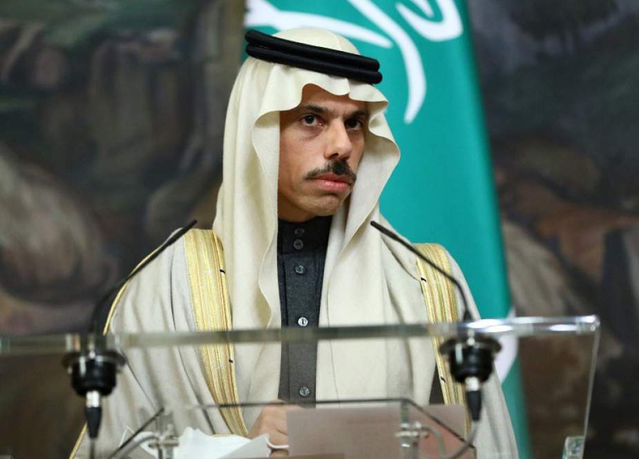 Retorika Atau Mundur: FM Saudi Mengatakan Tangannya Terulur Ke Iran