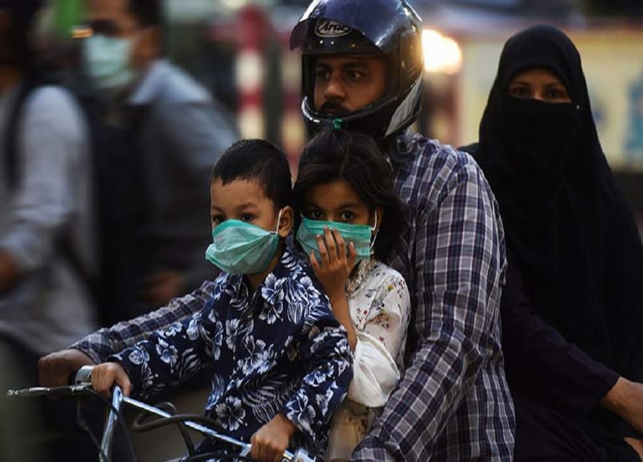 کراچی کے 4 اضلاع میں کورونا وائرس کے مثبت کیسز کی شرح بے حد کم