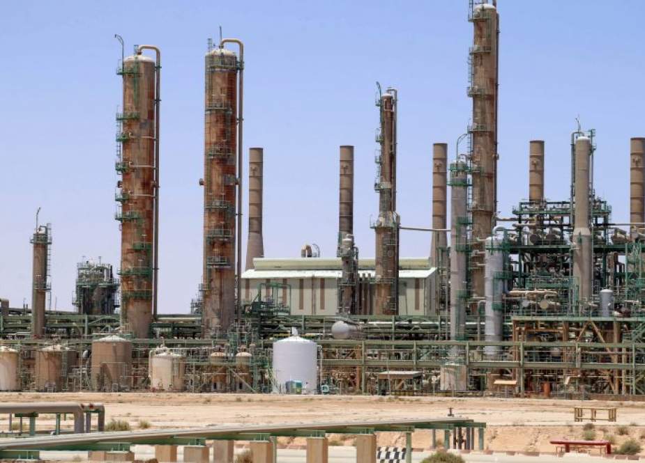 ليبيا..استئناف صادرات النفط من ميناءين رئيسيين