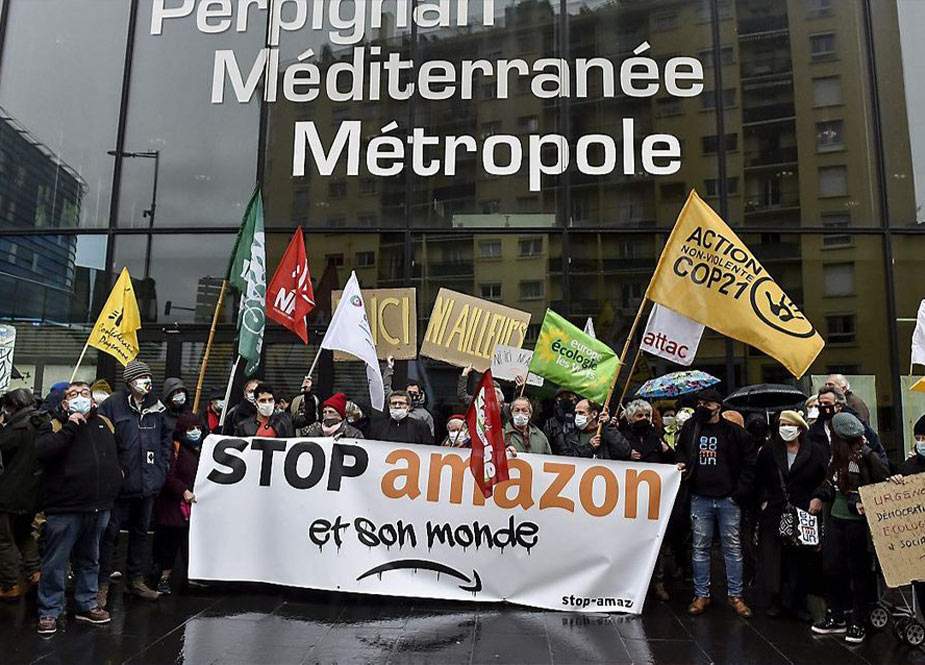 Fransada “Amazon”a qarşı etiraz aksiyası keçirilib