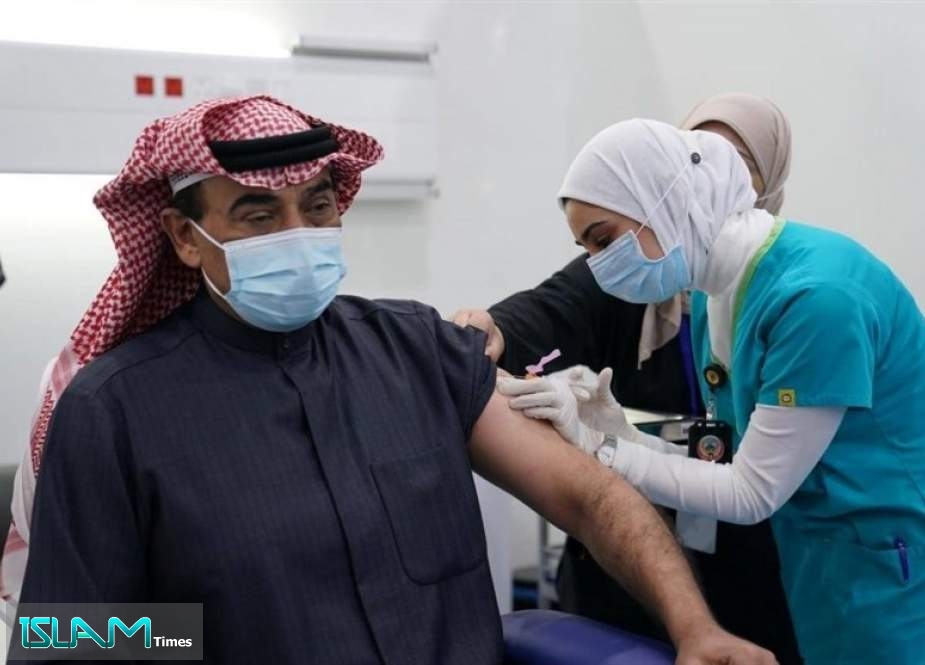 2 Arab States Willing to Buy Iranian COVID-19 Vaccine