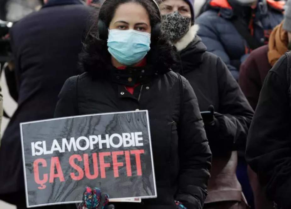 اعتراض مسلمانان به منشور ضد اسلامی در فرانسه