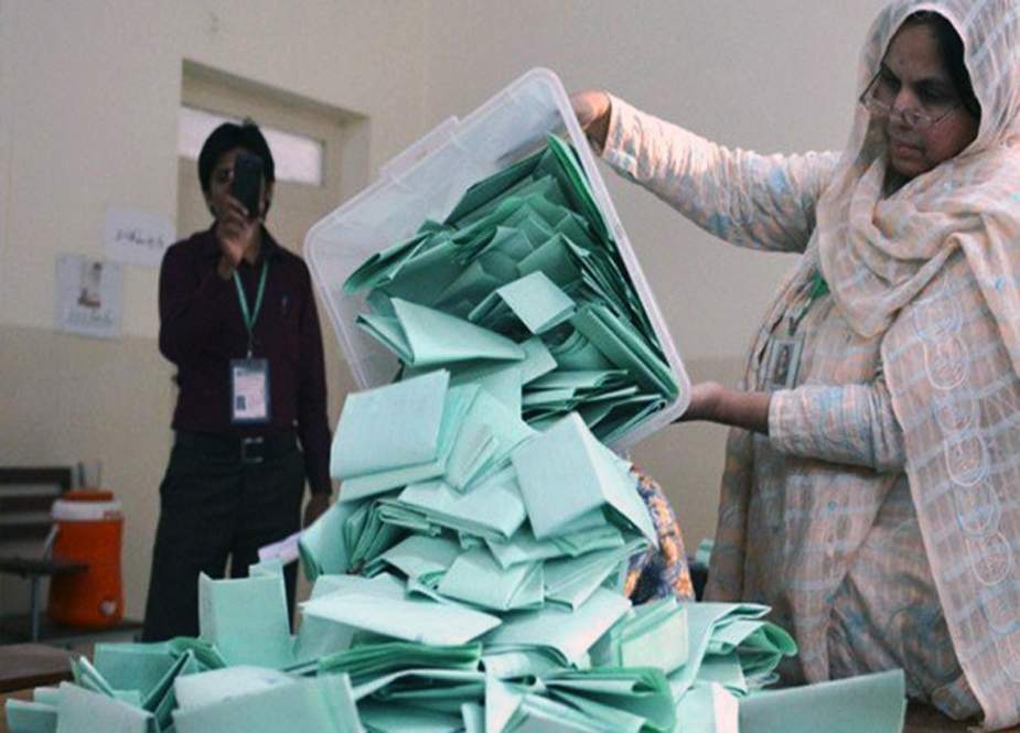 سندھ اسمبلی کی 2 نشستوں پر ضمنی الیکشن، ووٹوں کی گنتی جاری