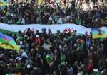 بالصور..الاحتجاجات تعود للجزائر بعد عام على رحيل بوتفليقة