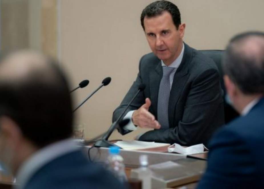 President Bashar al-Assad met members of the Higher Council of Local Administration.jpg
