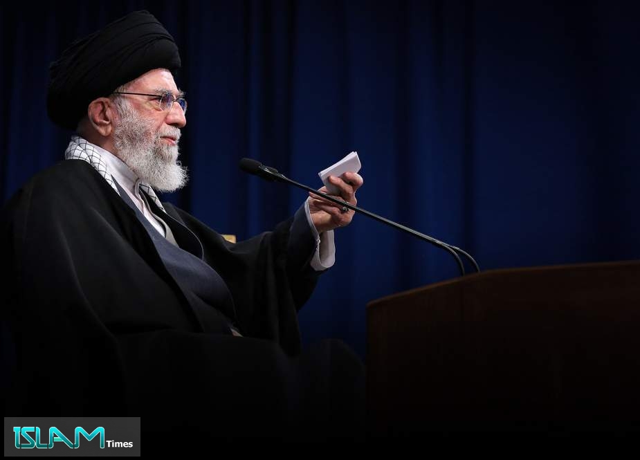 Leader Hails Youth’s Strong Presence in Iran’s Vital Arenas