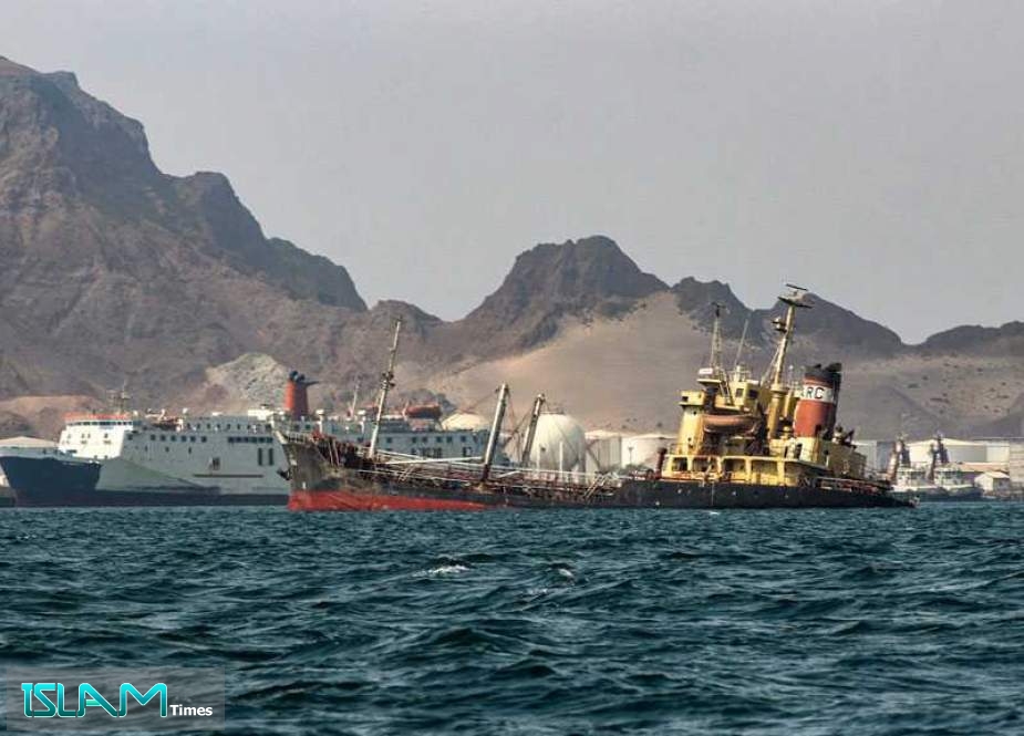 US-Saudi Aggression Sells Shipment of One Million Barrels of Crude Oil Instead of Allowing It Reach Yemeni Port