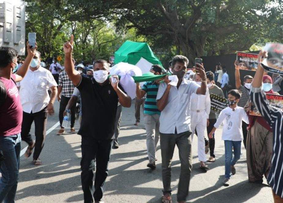 کولمبو، عمران خان کی سری لنکا آمد پر مقامی مسلمانوں کا اپنی حکومت کے خلاف سخت احتجاج