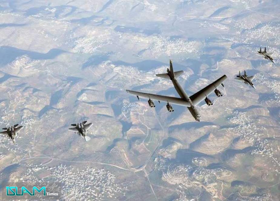 ’Israeli’ Fighter Jets Escort US B-52 Bombers in New Inroad in Mideast
