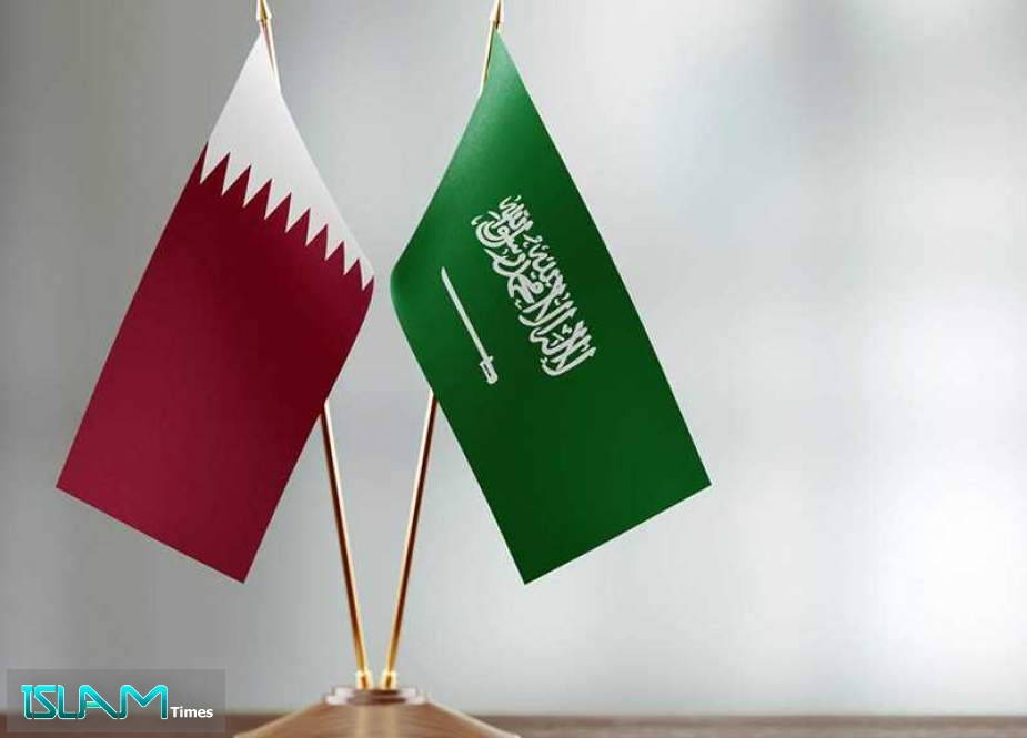 Saudi Foreign Minister Meets Qatar’s Emir in Doha