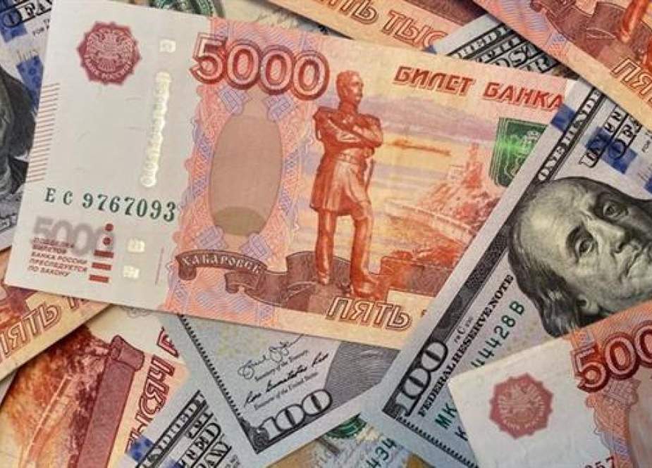 Duma: Rusia Secara Bertahap Membuang Dolar AS Dalam Perdagangan Dengan Sekutunya