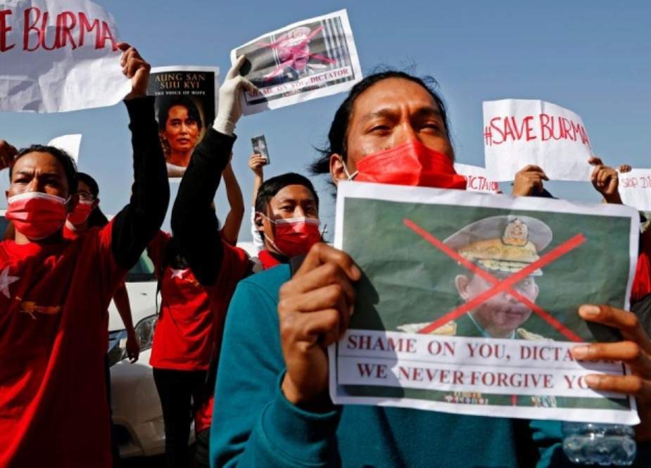 امریکا، برطانیہ نے میانمار کی فوج سے روابط رکھنے والی کمپنیوں پر پابندی عائد کر دی