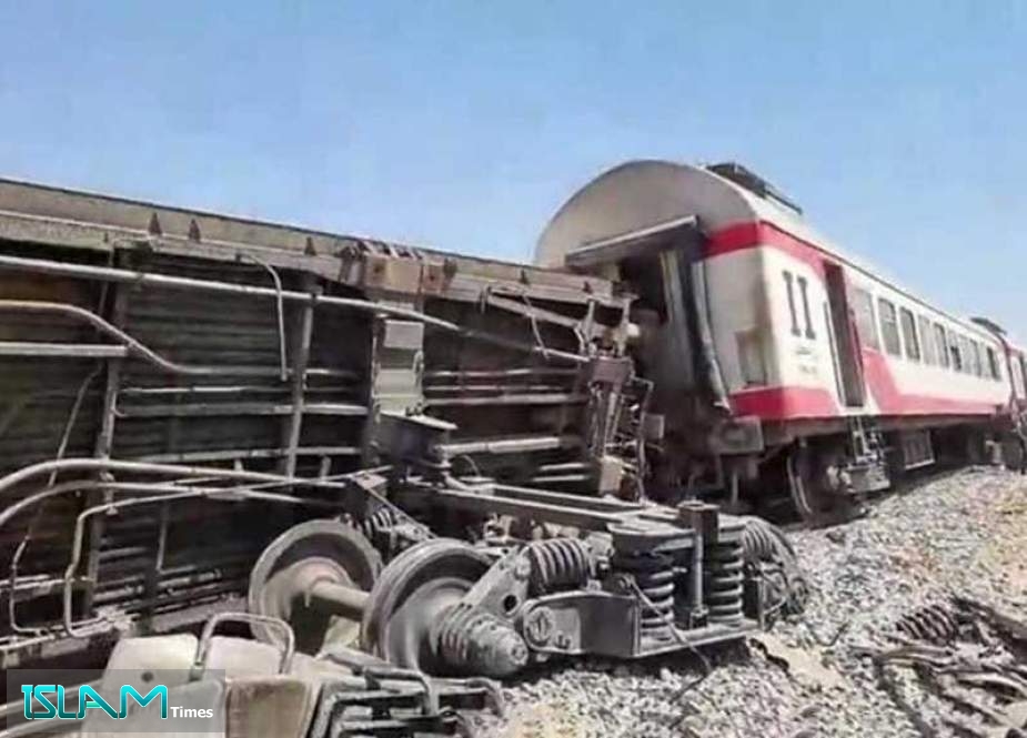 Prosecutor: Egypt Orders 8 Arrests over Fatal Train Crash