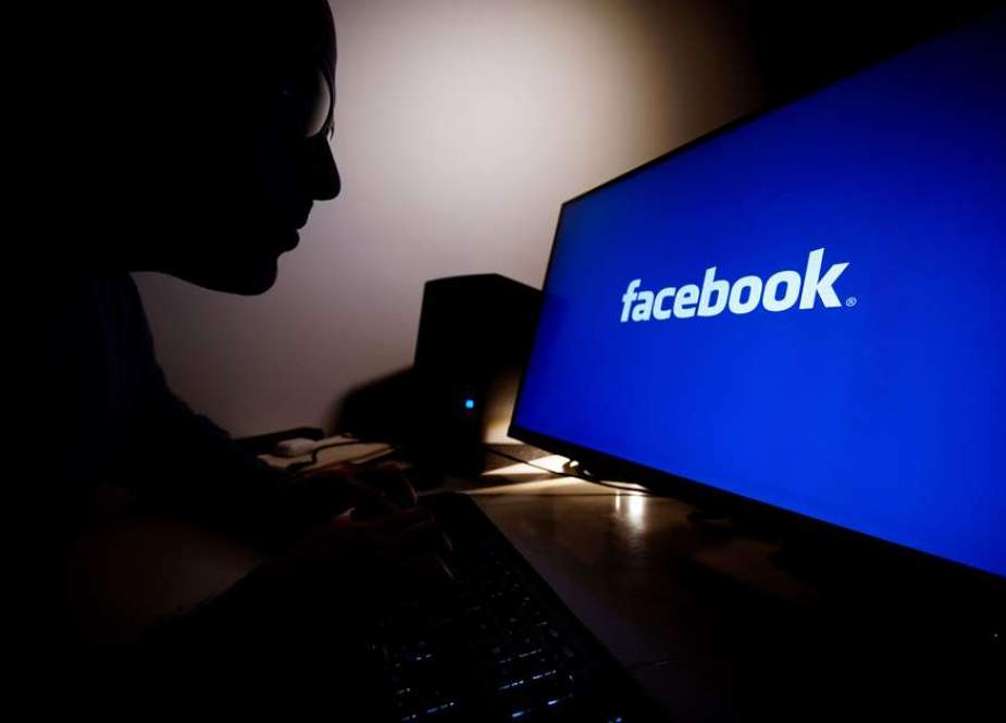 فيسبوك يحذف مئات الحسابات المزيفة لمنظمة مجاهدي خلق