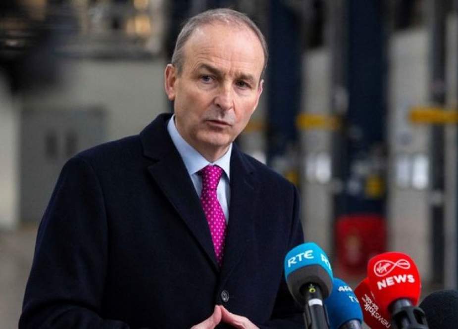 رئيس الوزراء الأيرلندي يحذر من دوامة العنف في إيرلندا الشمالية