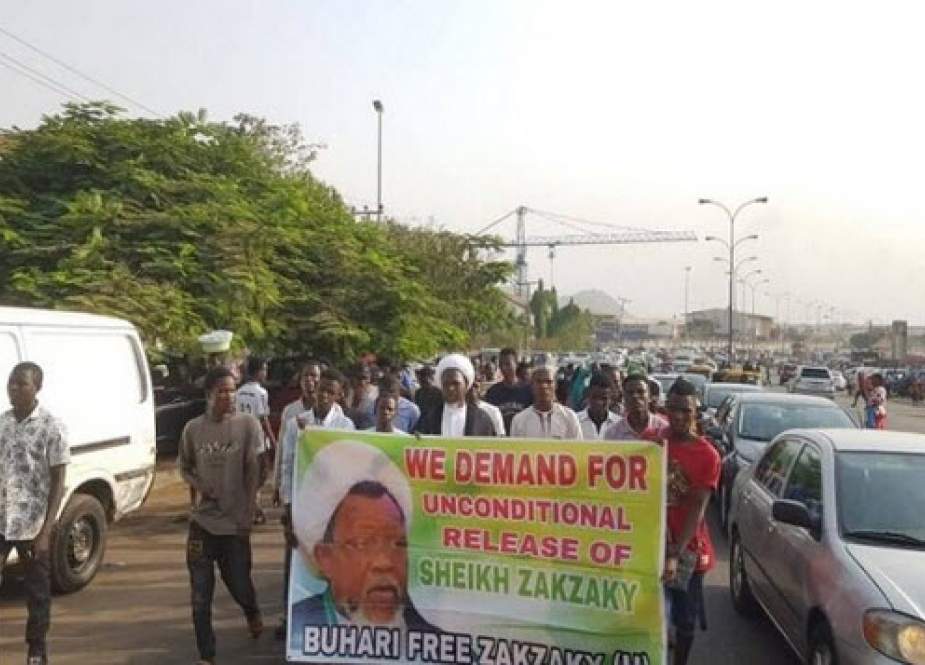 طرفداران شیخ زکزاکی تظاهرات اعتراض‌آمیزی در نیجریه برگزار کردند