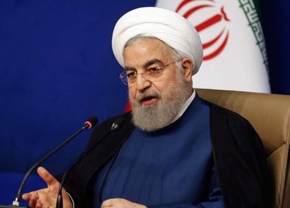 روحاني: لن تستطيع أي حكومة تسوية المشاكل بدون مشارکة الشعب