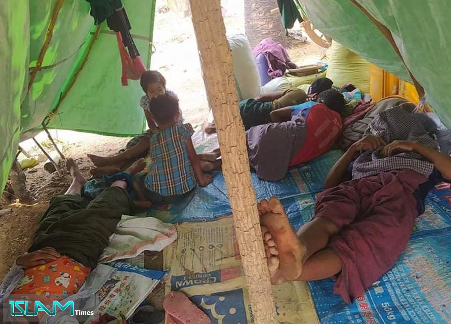 UN Envoy: Junta Attacks Displace nearly 250,000 People in Myanmar