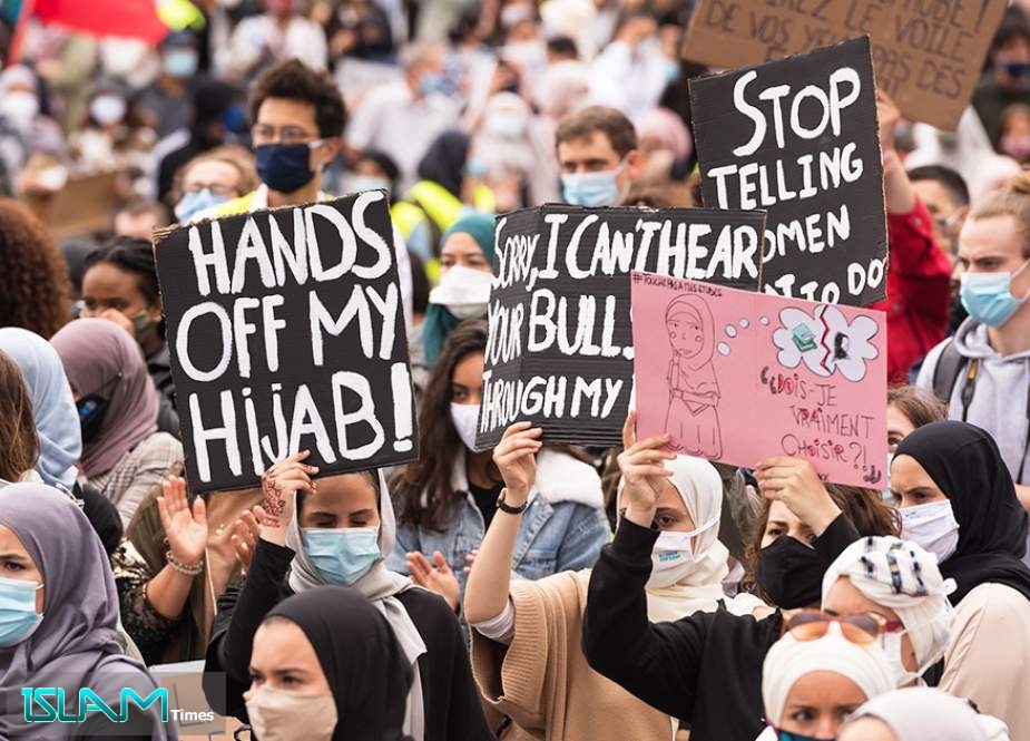 Muslims Denounce France over Its Plan to Ban Hijab for Minors