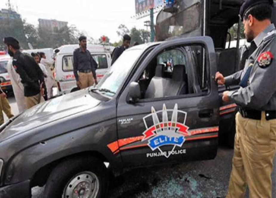 ڈی آئی خان میں پولیس موبائل پر فائرنگ، ایک اہلکار زخمی