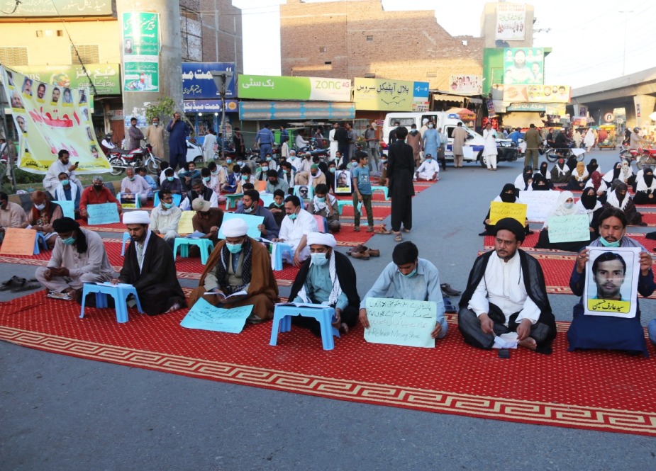 جوائنٹ ایکشن کمیٹی فار شیعہ مسنگ پرسنز کا ملتان میں چوک کمہاراں پر احتجاجی دھرنا