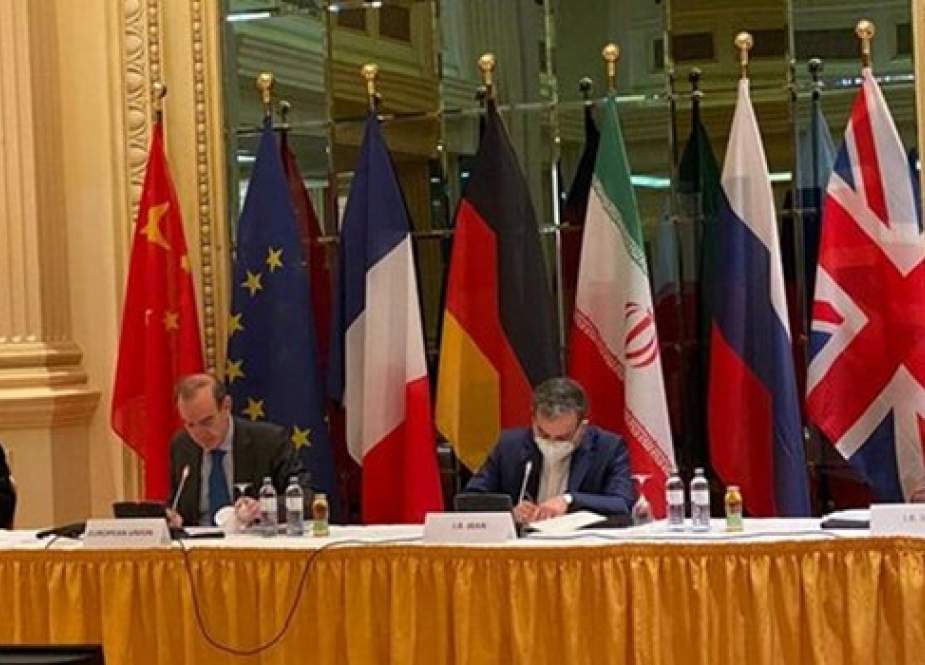 المفاوضات جارية بين ايران ومجموعة "4+1" في فيينا